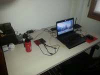 Escritorio con portátil Escritorio con portátil