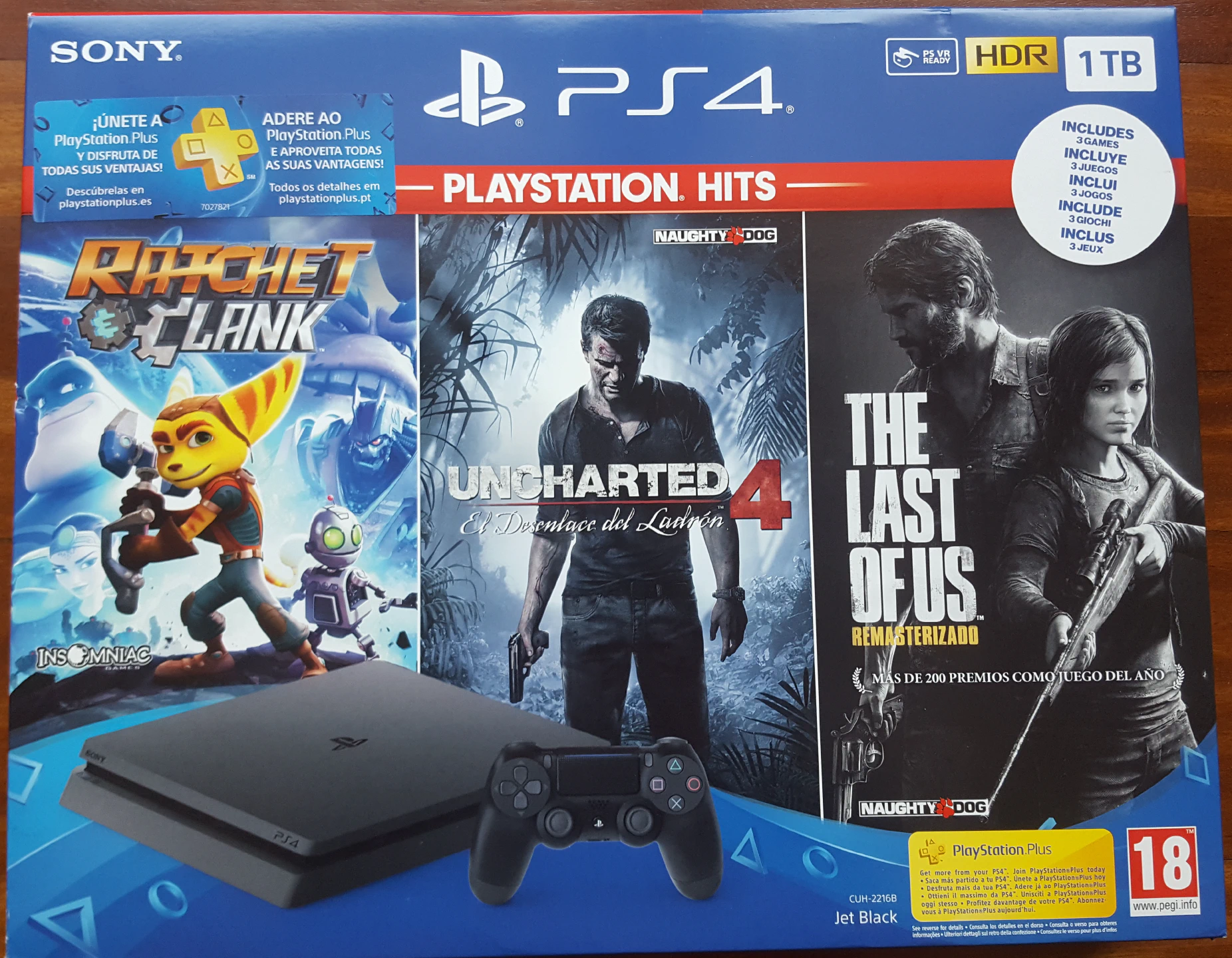 Desempaquetado de PlayStation 4 Slim de 1 TB