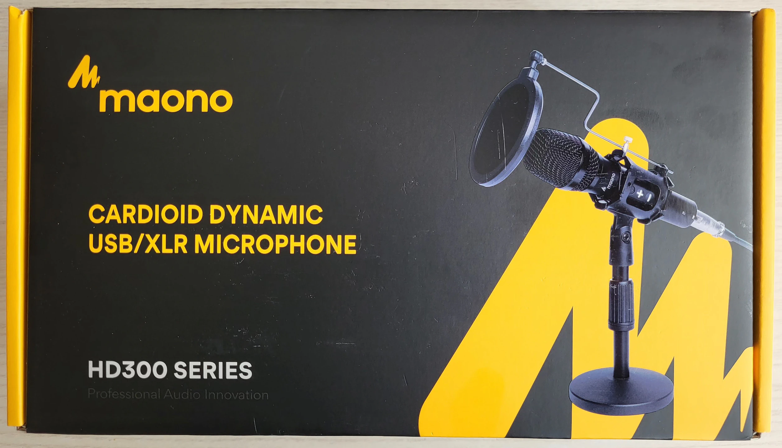 Desempaquetado y análisis del micrófono MAONO HD300T