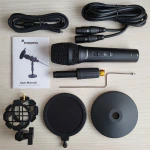 Contenido de la caja del micrófono MAONO HD300T Contenido de la caja del micrófono MAONO HD300T